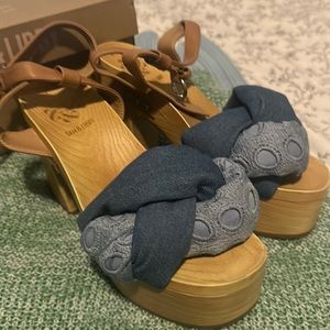Indigo Sandals